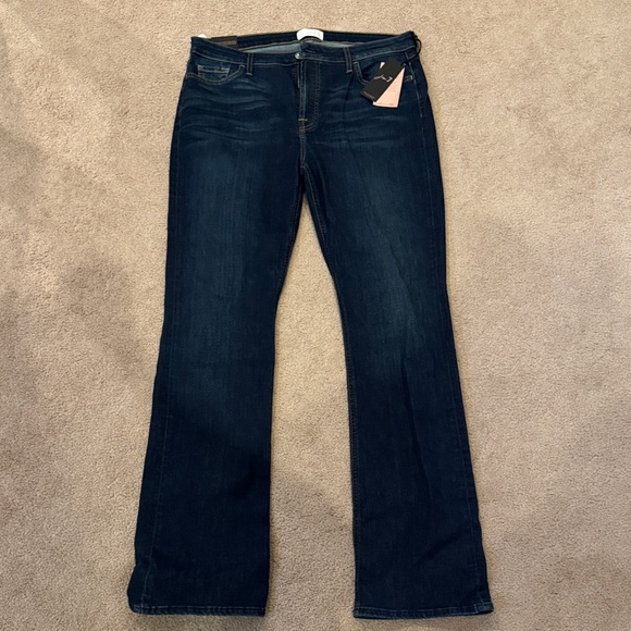 Elegant Dark Blue Boot Cut Jeans for Women - Picture 1 of 6